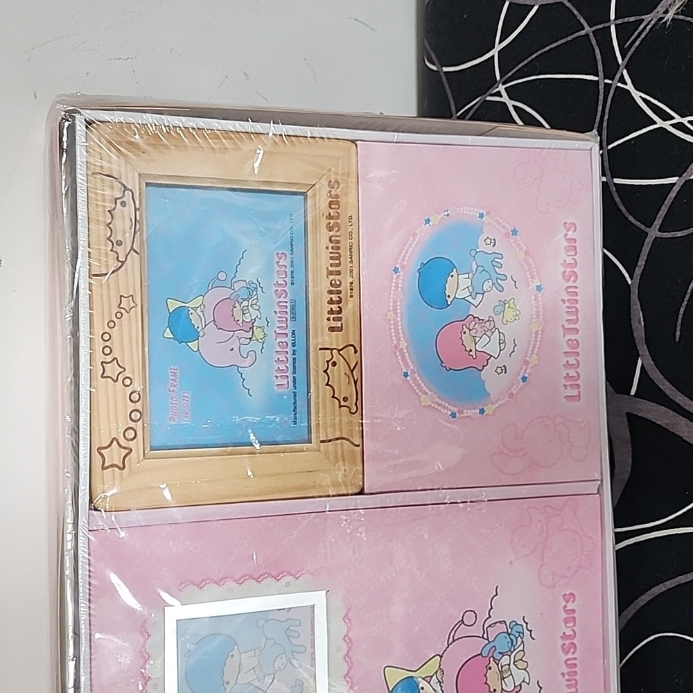 New (Vintage) Sanrio Little Twin Stars Photo Set - Picture 3 of 6